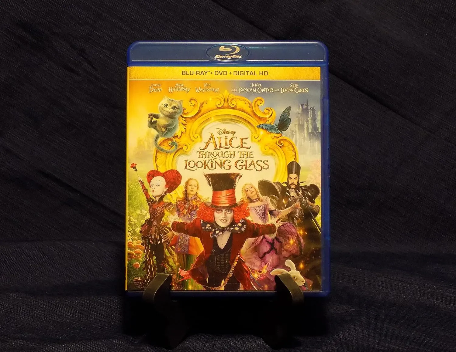 Alice Through the Looking Glass (BD   DVD   Digital HD)